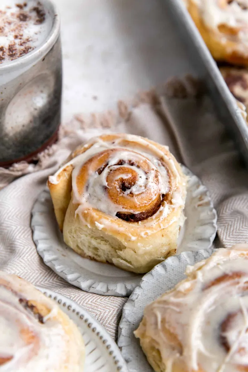 Chai Spiced Cinnamon Rolls