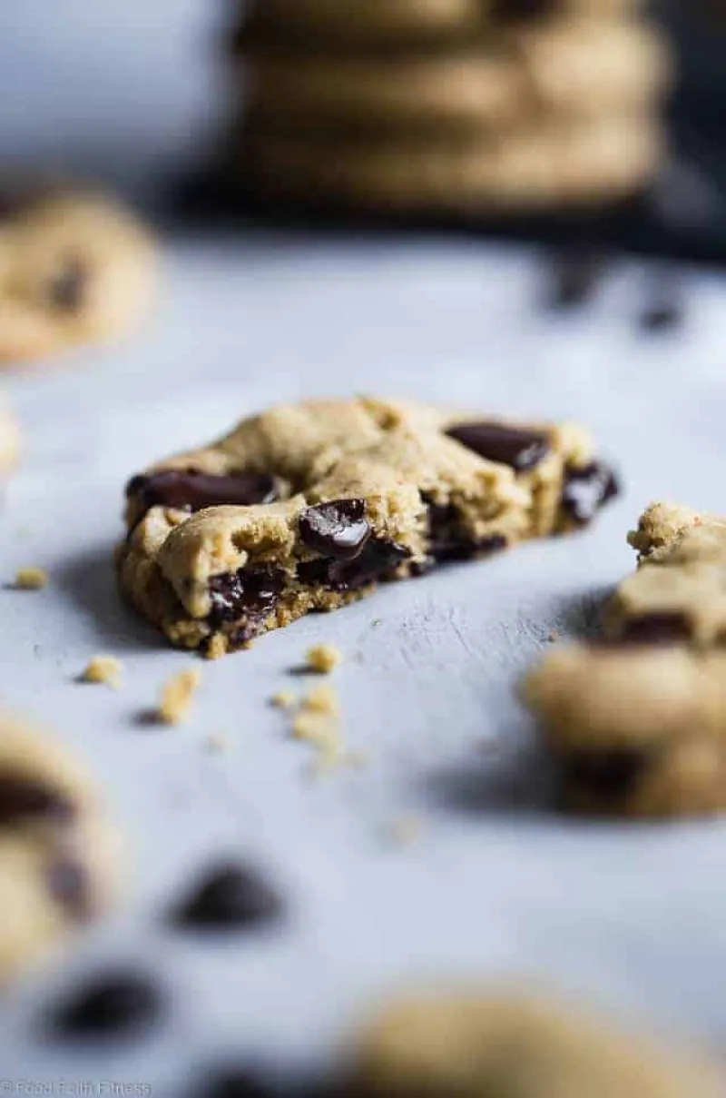 Best Eggless Chocolate Chip Cookies