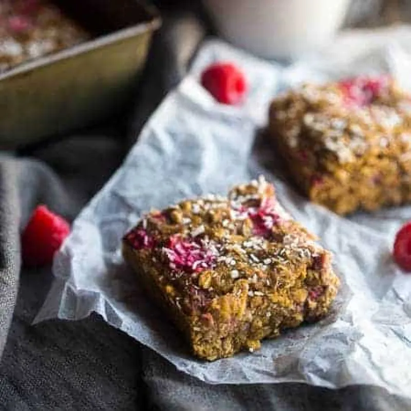 Vegan Breakfast Bar Recipe With Bananas And Raspberries {GF + Super Simple}