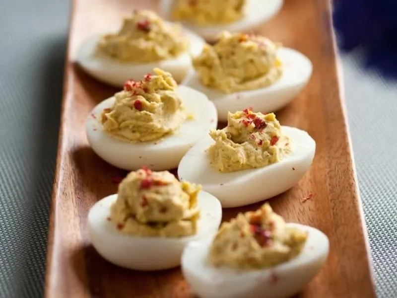 4-Pepper Devilled Eggs