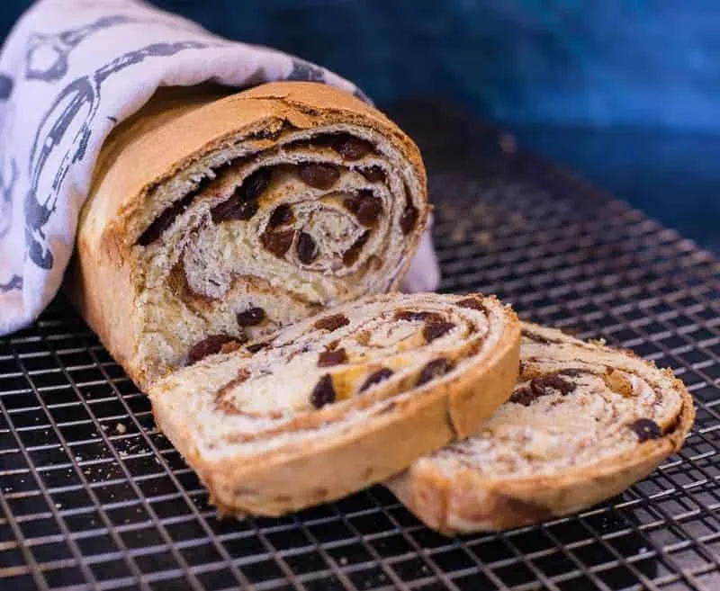 Cinnamon Raisin Swirl Loaf