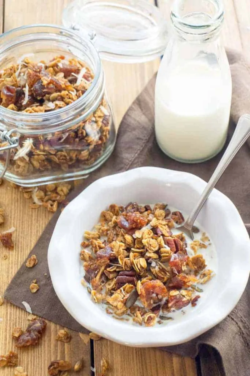 Pumpkin Spice Maple Pecan Granola with Dates and Pepitas