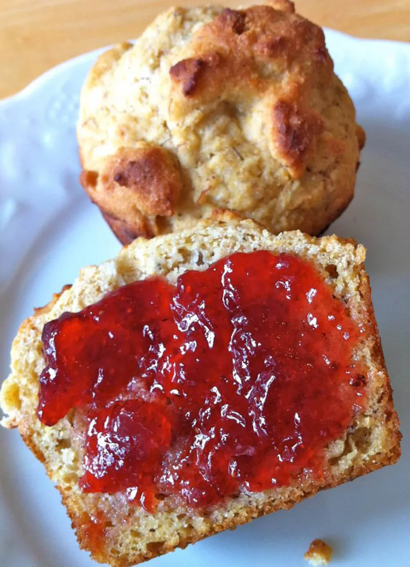 Healthy Cornbread Muffins (Gluten-Free Optional)