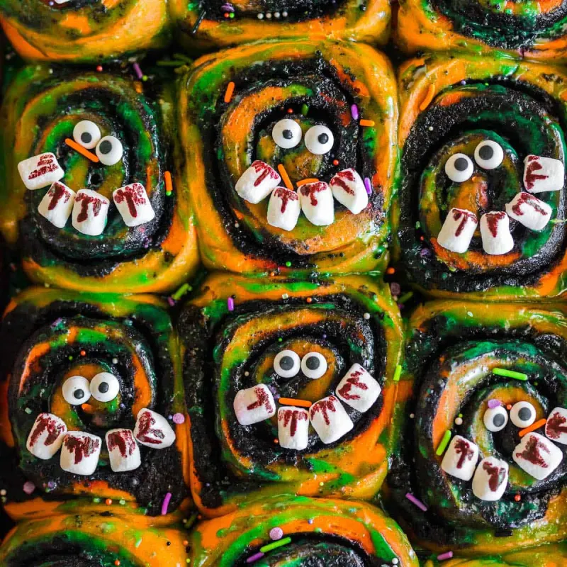 Halloween Cinnamon Roll Recipe