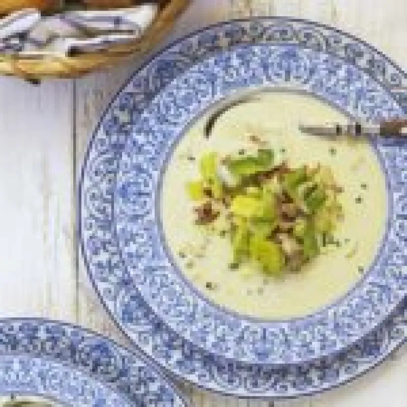Leek Cheese Soup (Käsesuppe)