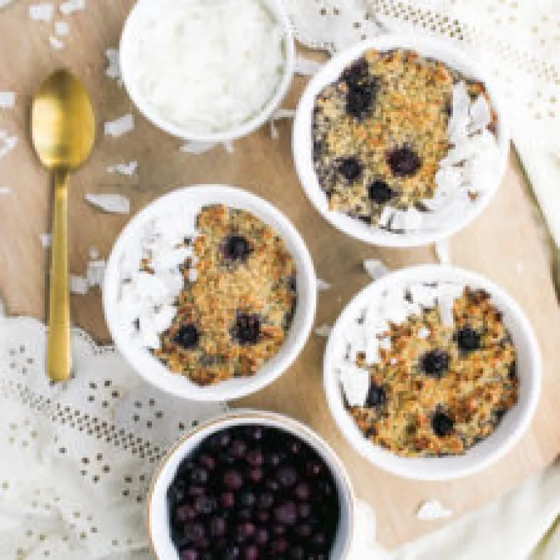 Coconut Quinoa Breakfast Cups with Fresh Berries