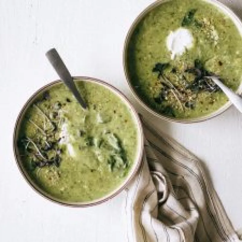 Healthy Creamy Broccoli Soup