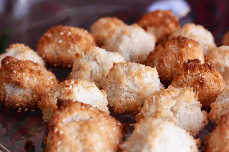 Coconut and Sesame Seed Macaroons