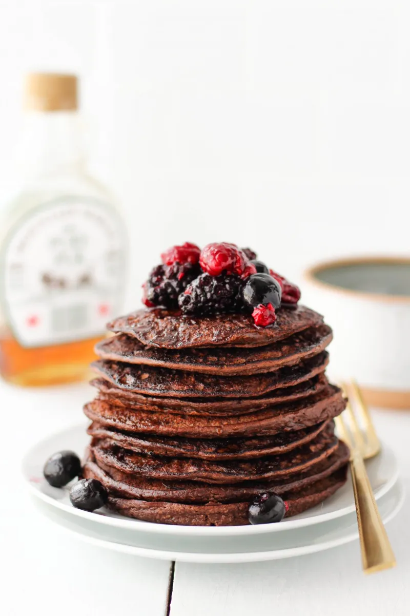 Chocolate Protein Pancakes (in the Blender!)