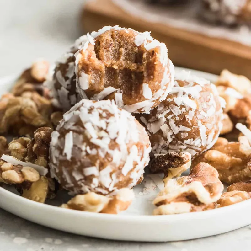 Paleo Walnut Date Energy Balls