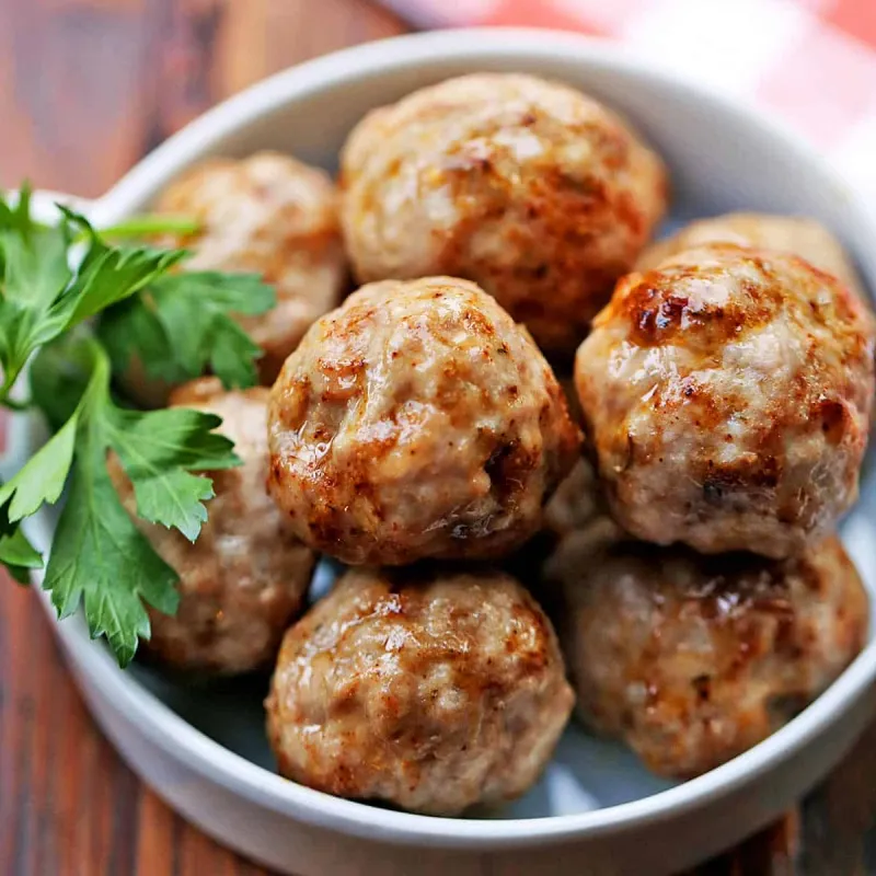 Juicy Pork Meatballs