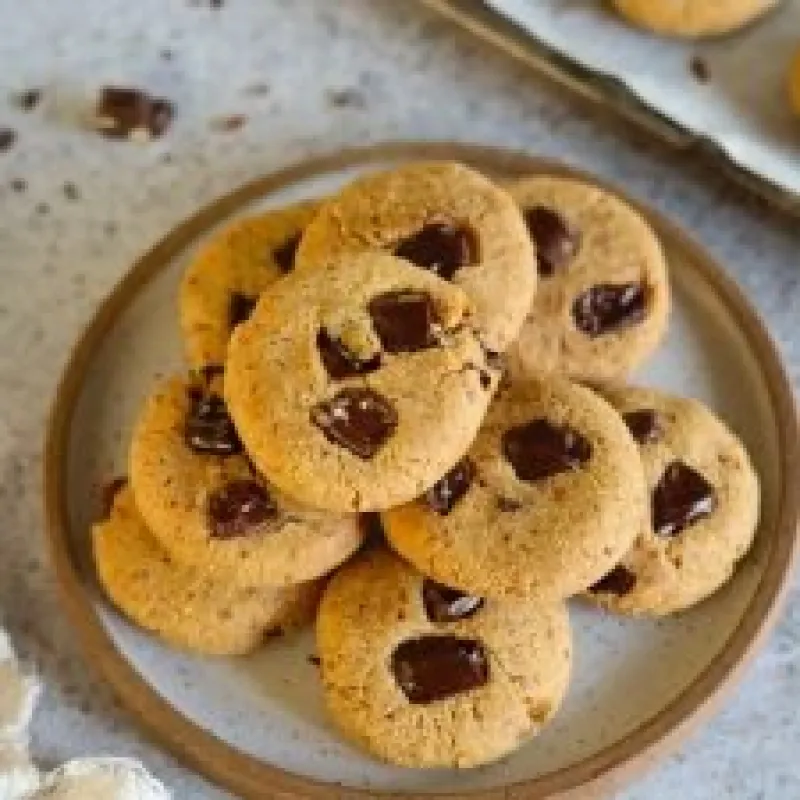 Vegan Chocolate Chip Cookies