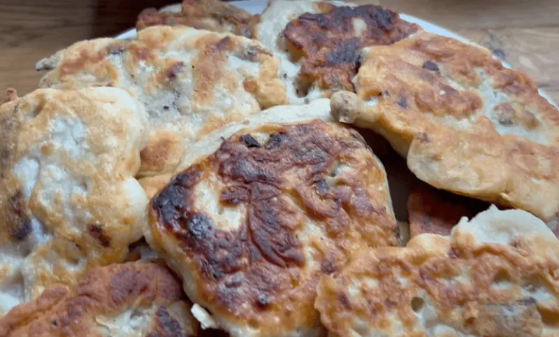 A sustainable, historical three-course feast: Victorian beef fritters