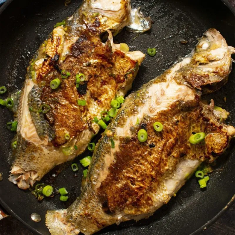 Pan Fried Bass Asian Fusion {烤鲈鱼 Kao Lu Yu}