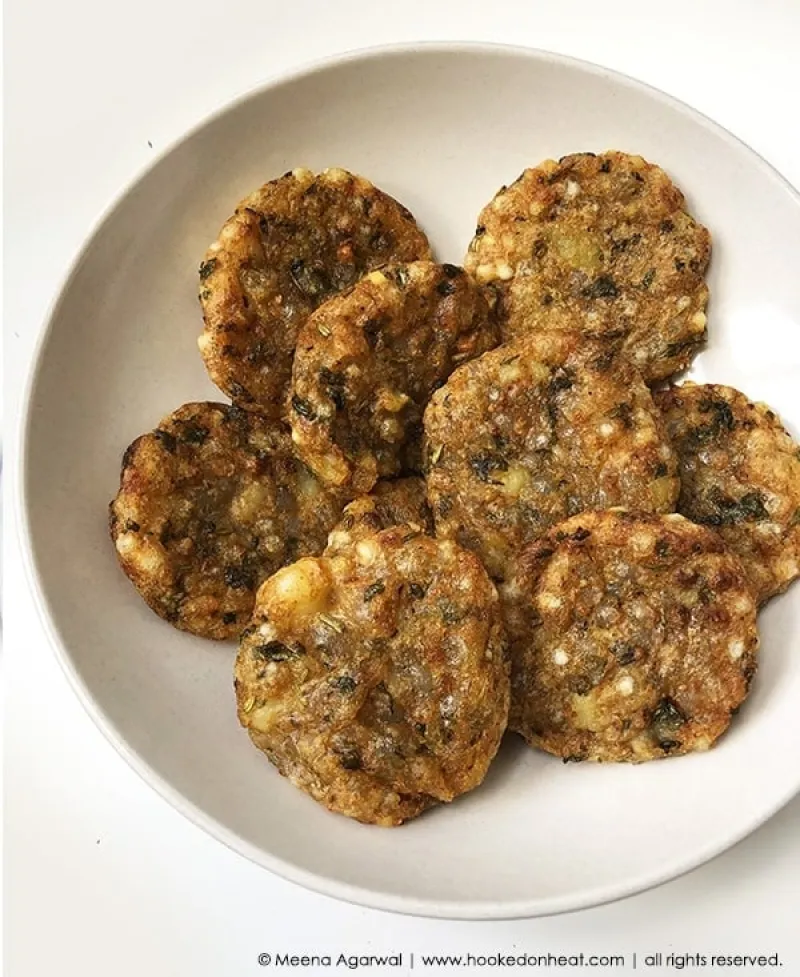 SABUDANA TIKKIS (TAPIOCA CUTLETS)