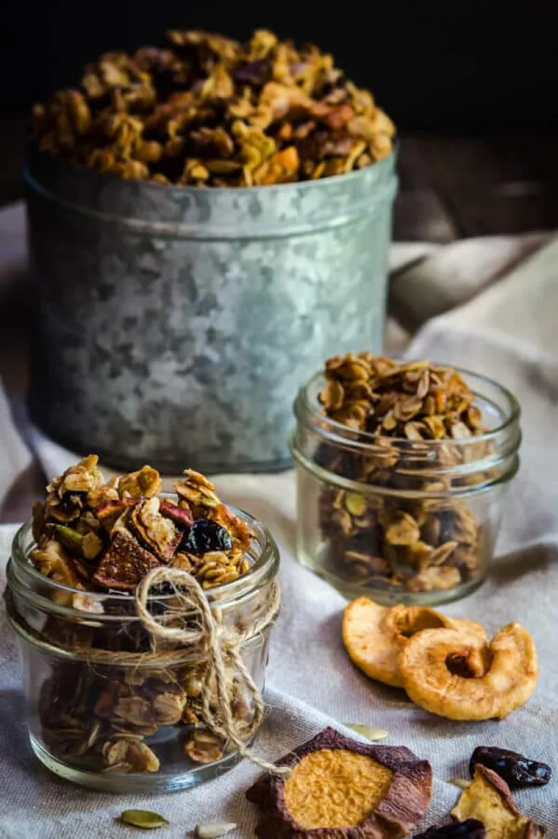 Honey Harvest Granola with Dried Fruit