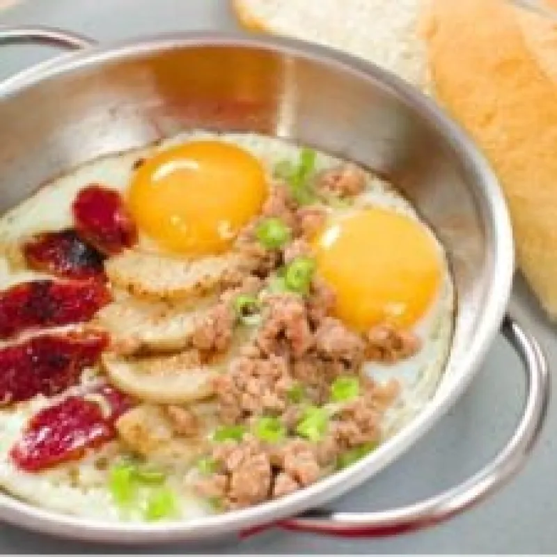 "Pan Eggs"  Breakfast Thai Style (Kai Grata)
