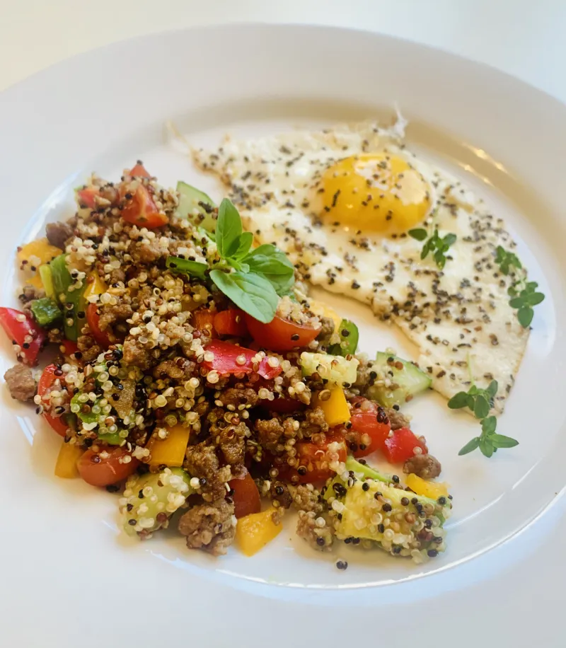 Turkey Veggie Quinoa Bowl