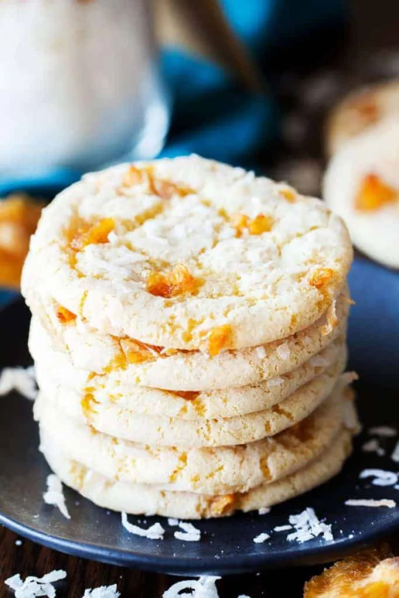 COCONUT PINEAPPLE COOKIES