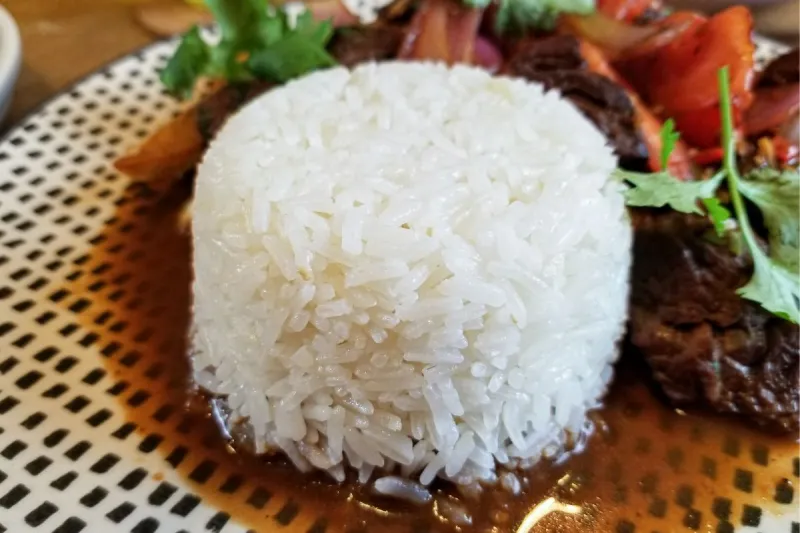 Peruvian Garlic Rice
