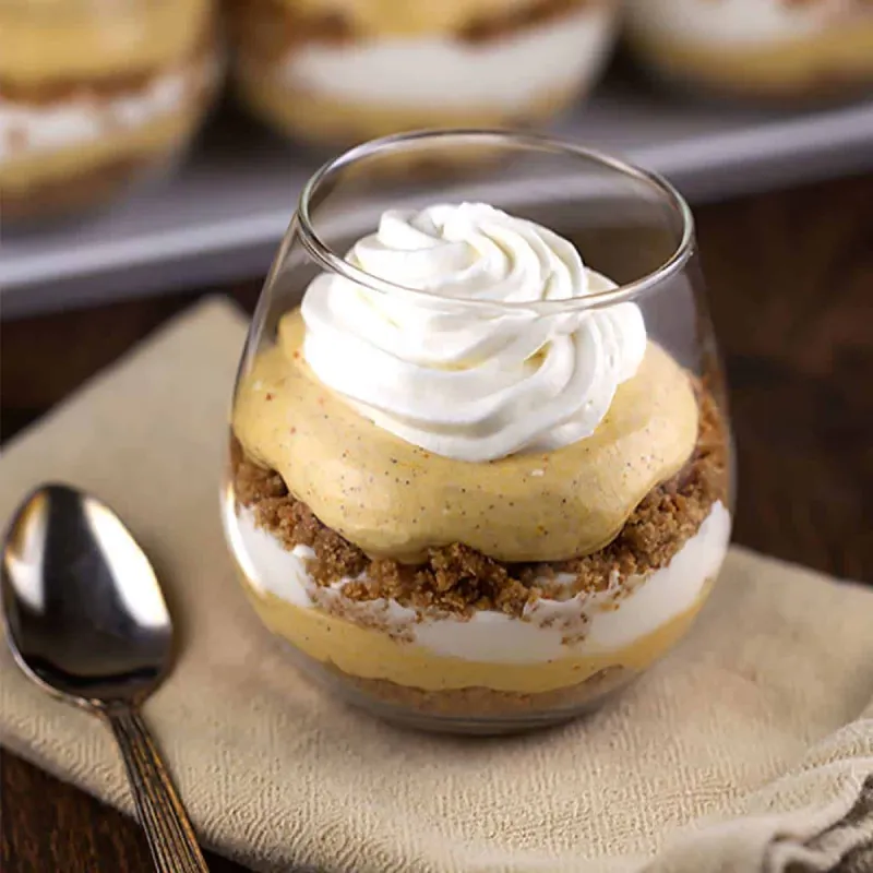 No-Bake Pumpkin Cheesecake Cups