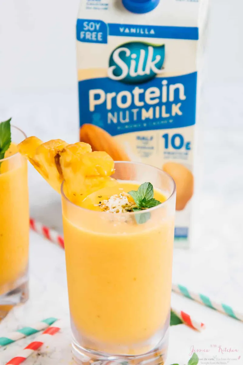 Pineapple Peach Smoothies