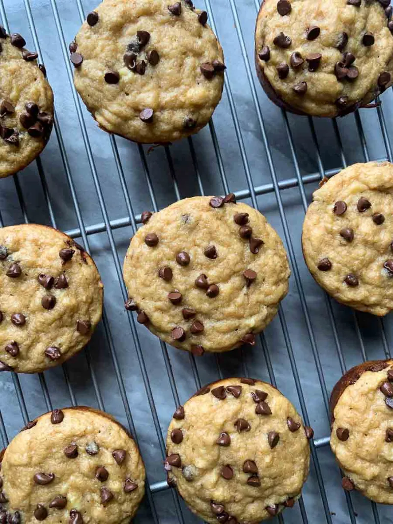 Healthy Banana Chocolate Chip Muffins