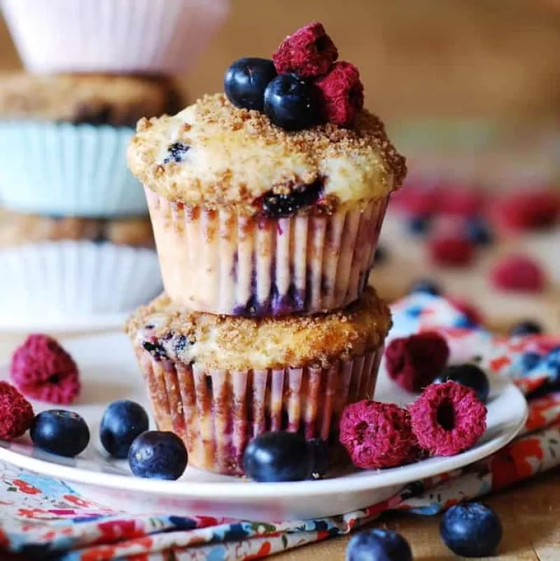 Mixed Berry Greek Yogurt Muffins