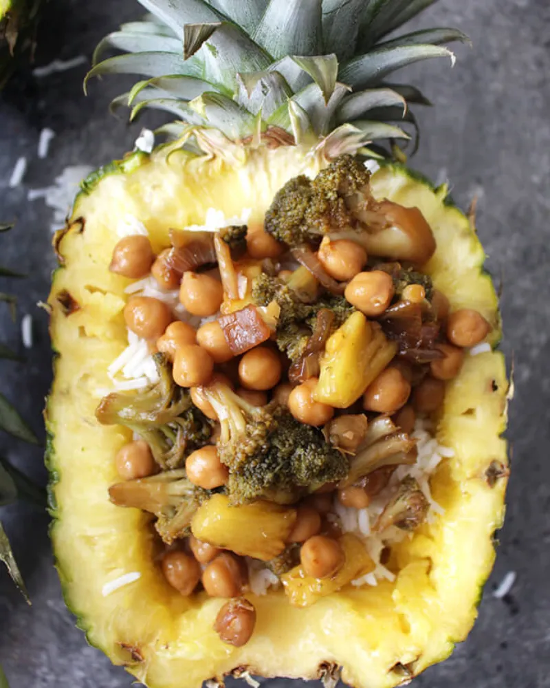 Chickpea Teriyaki in Pineapple Bowls