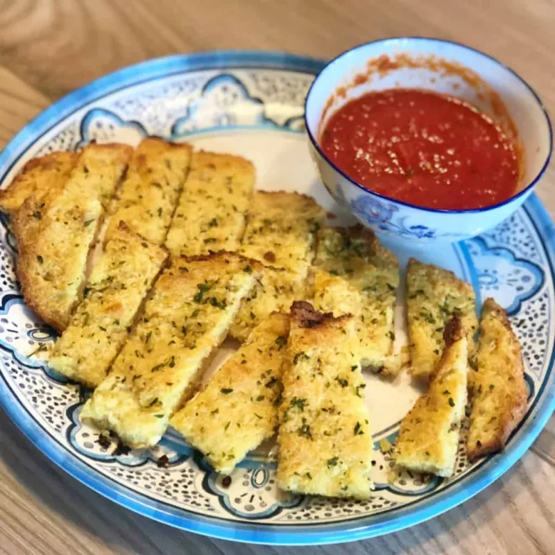 Keto Garlic Bread