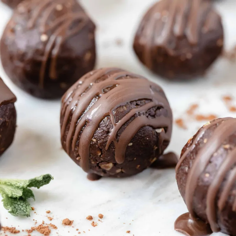 Mint Chocolate Brownie Energy Bites