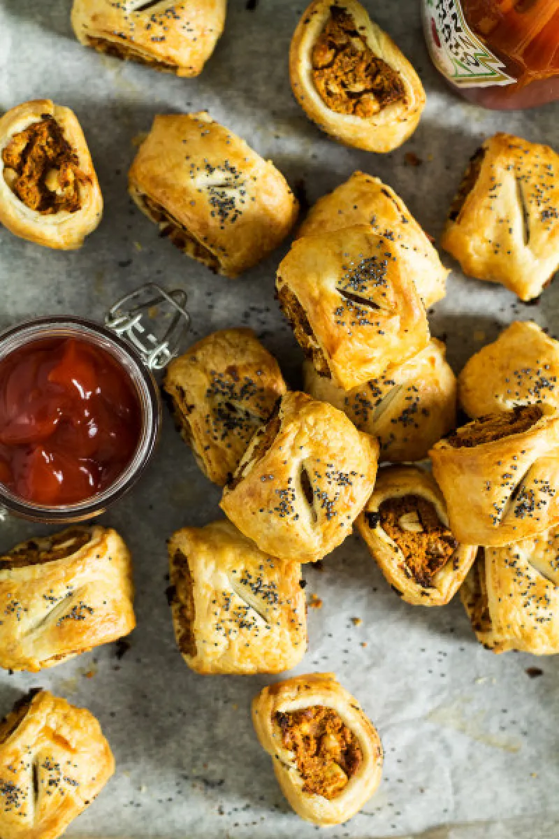 Vegan sausage rolls