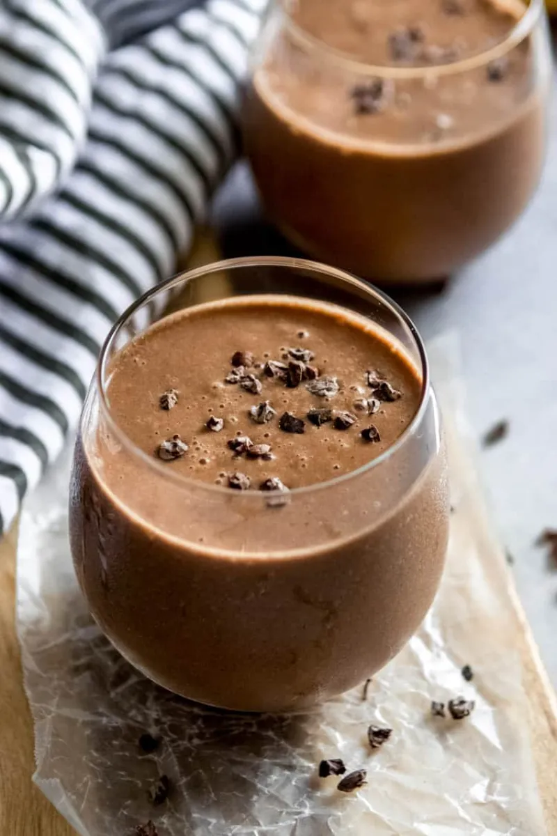Chocolate Banana Smoothie with Cayenne