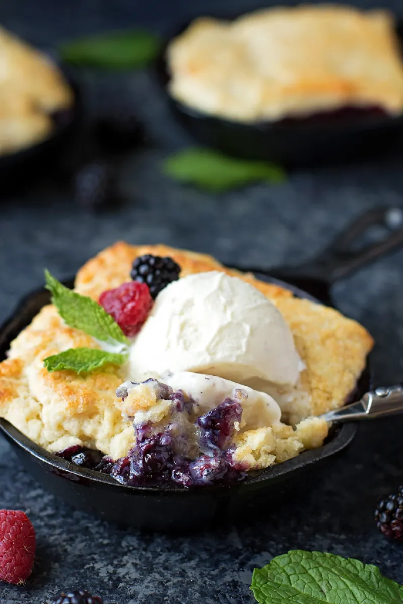 Mini Berry Cobbler Skillets Recipe