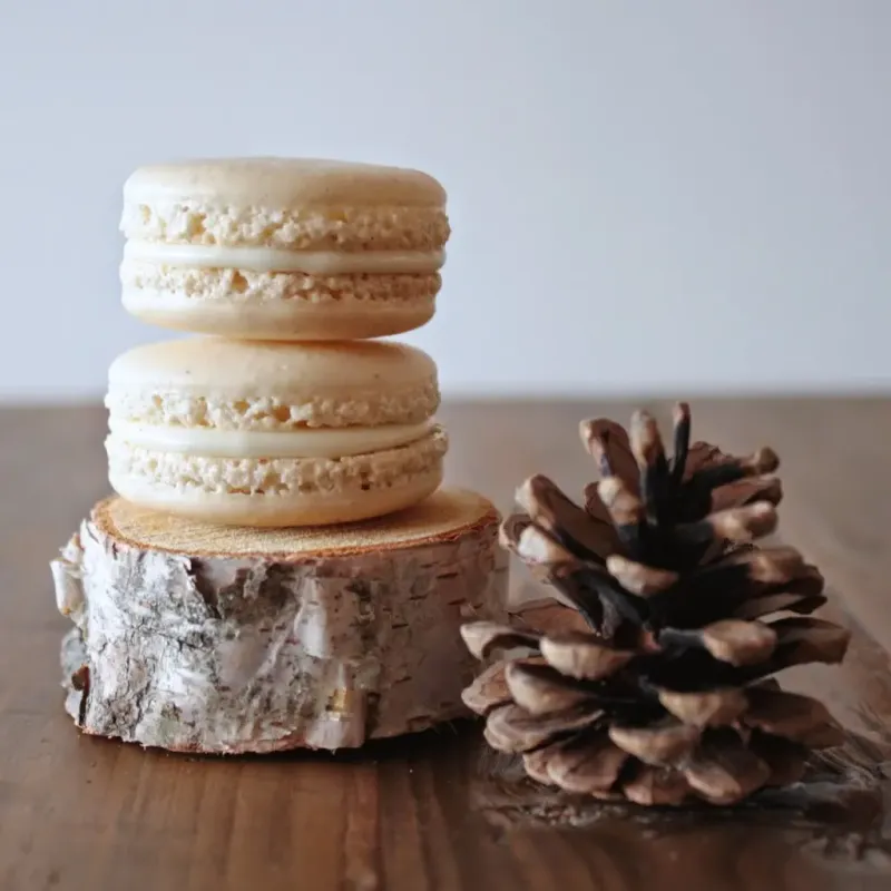 Eggnog Macarons