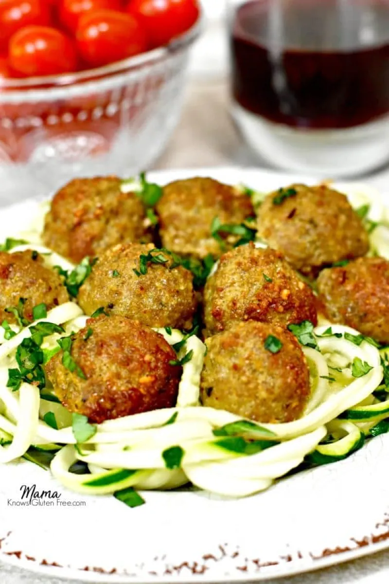 Paleo Pesto Turkey Meatballs