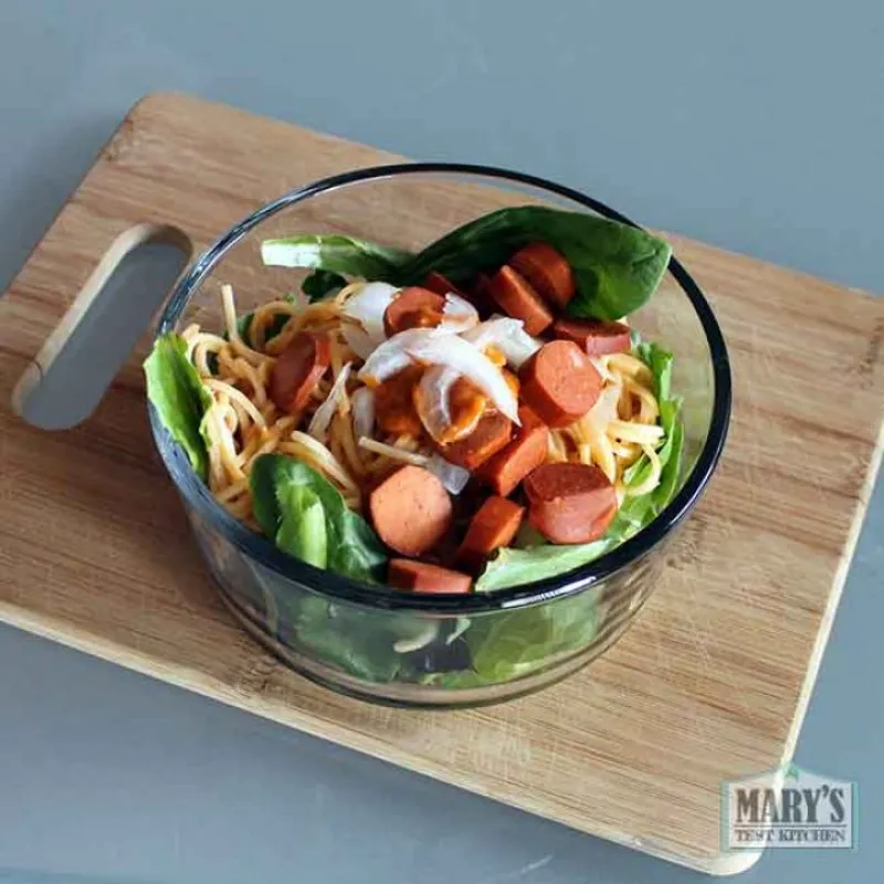 Quick and Easy Spicy Peanut Noodle Bowl