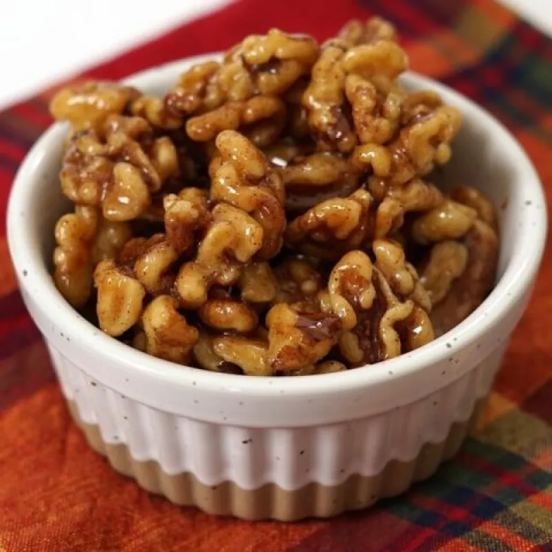 Maple Cinnamon Candied Walnuts