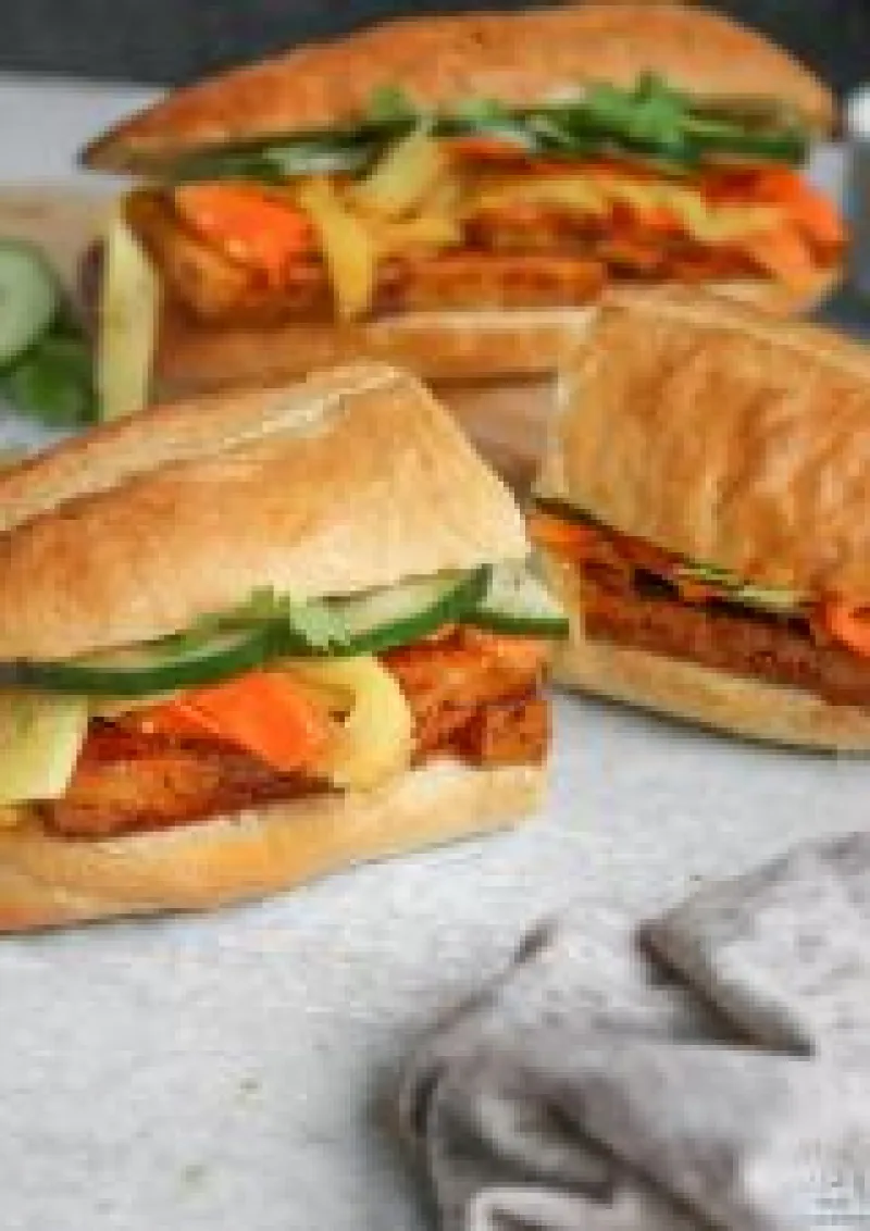 Indian-style Banh Mi