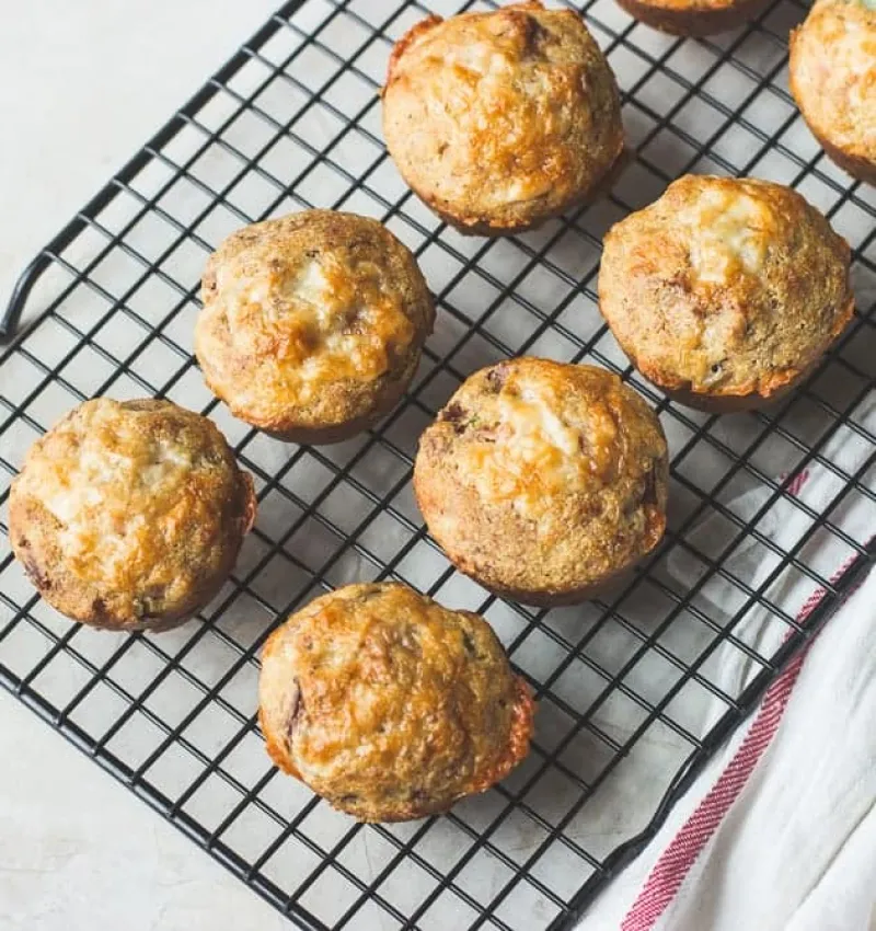 Breakfast Cornbread Muffins with Caramelized Ambrosia Apples