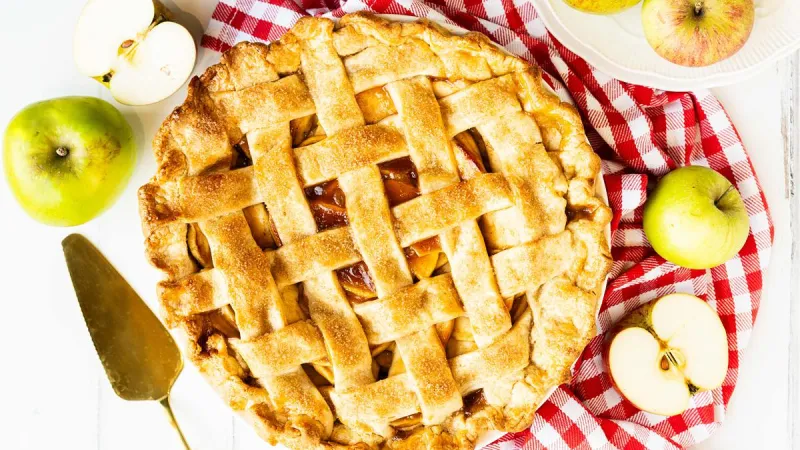 My PERFECT Easy Apple Pie Recipe