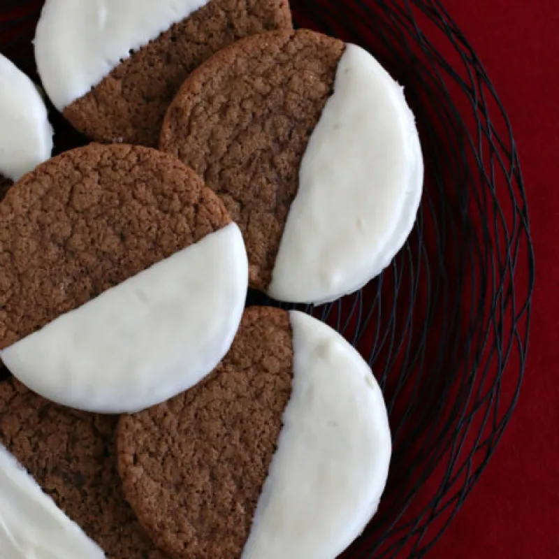 Gluten-free White Chocolate Dipped Gingersnaps