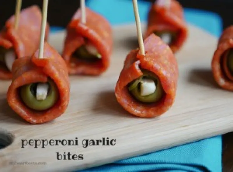 Pepperoni Garlic Bites