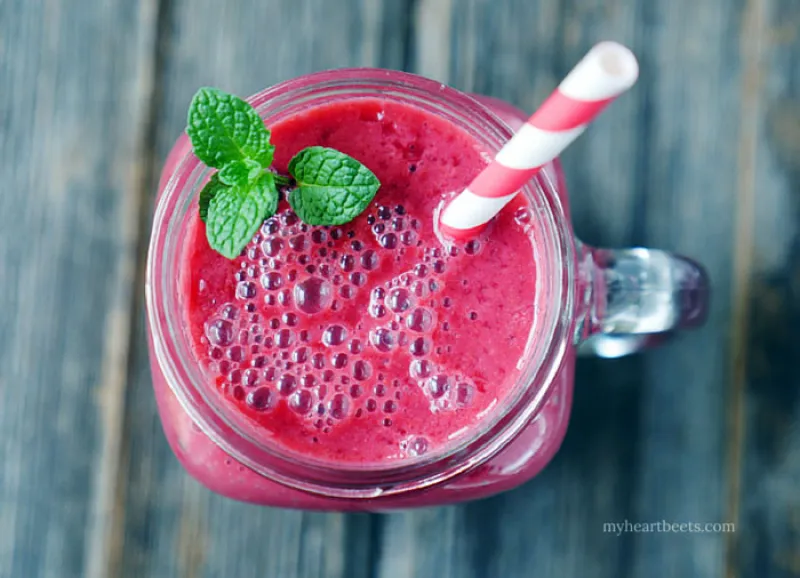 Creamy Raspberry Lime Smoothie