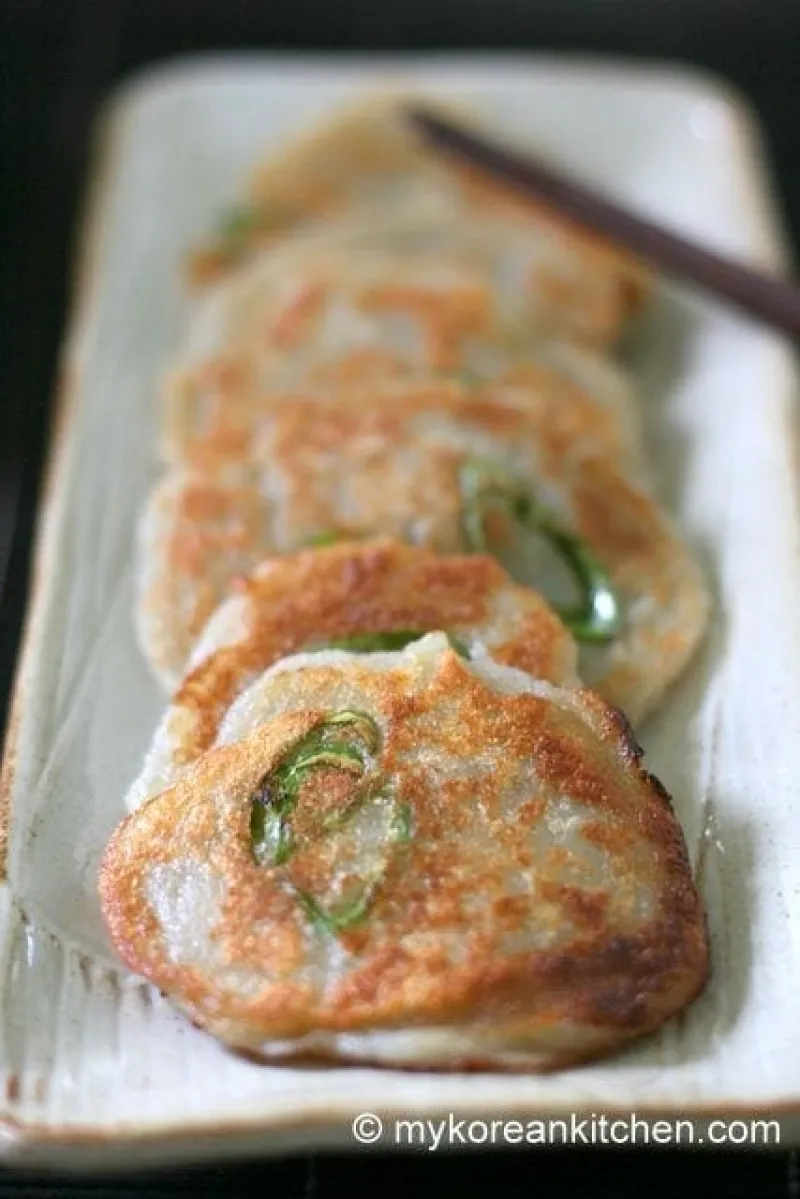 Korean Potato Pancakes (Gamja Jeon: 감자전)
