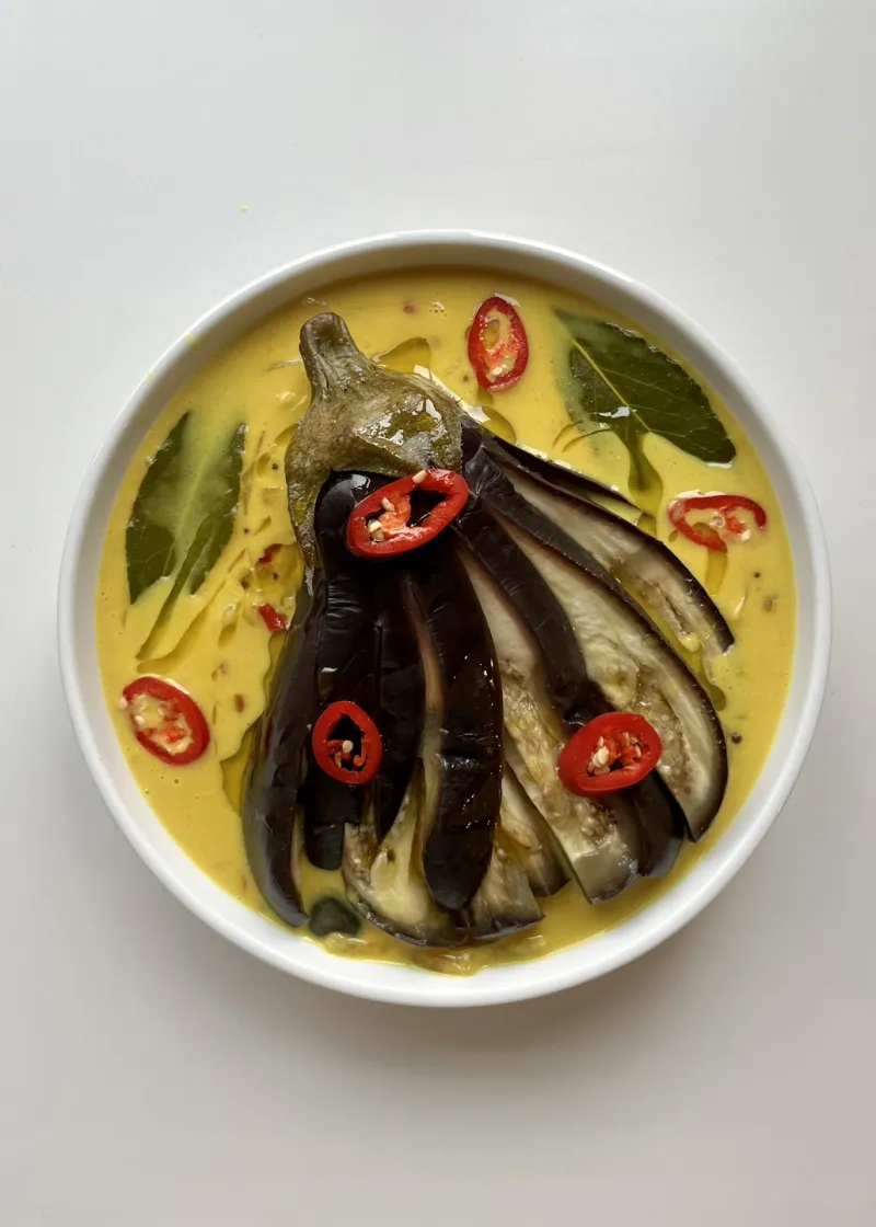 Aubergine Moilee