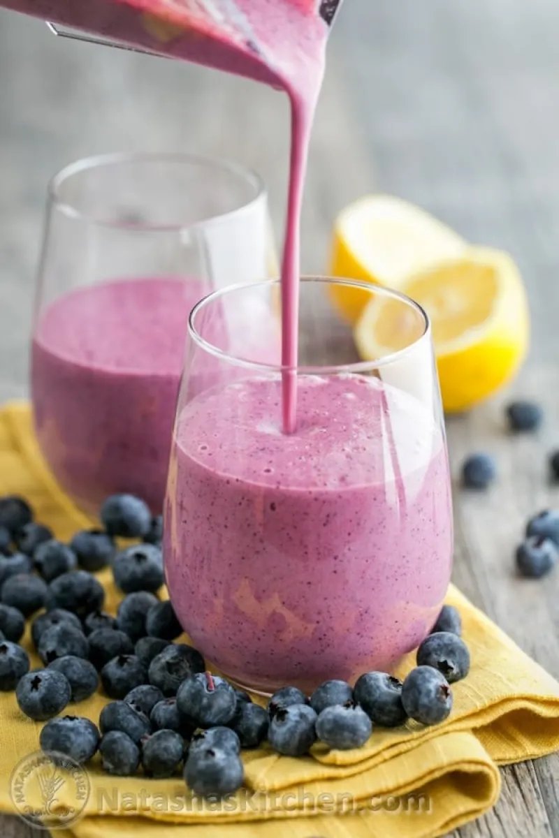 Blueberry Mango Smoothie