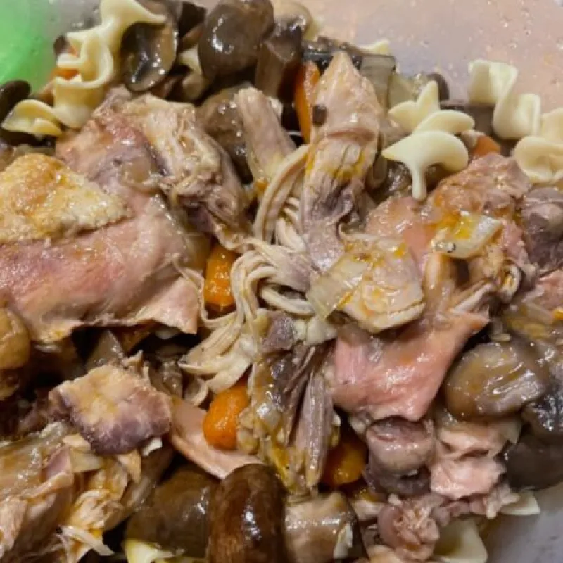 Best Slow Cooker Chicken Thighs to Warm Your Soul