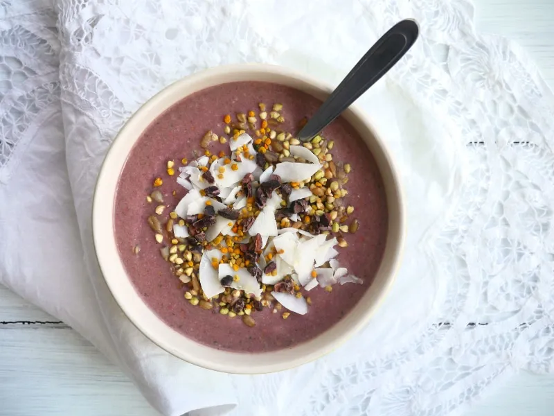 Raspberry Cucumber Smoothie Bowl