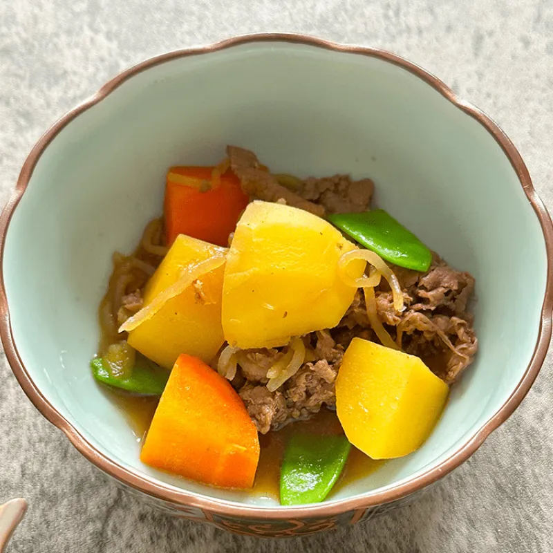 Nikujaga ( Japanese Beef and Potatoes )